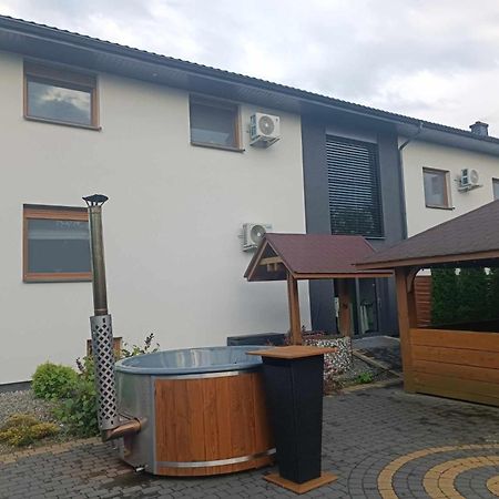 Swierkowe Zacisze Hotel Firlej Eksteriør bilde