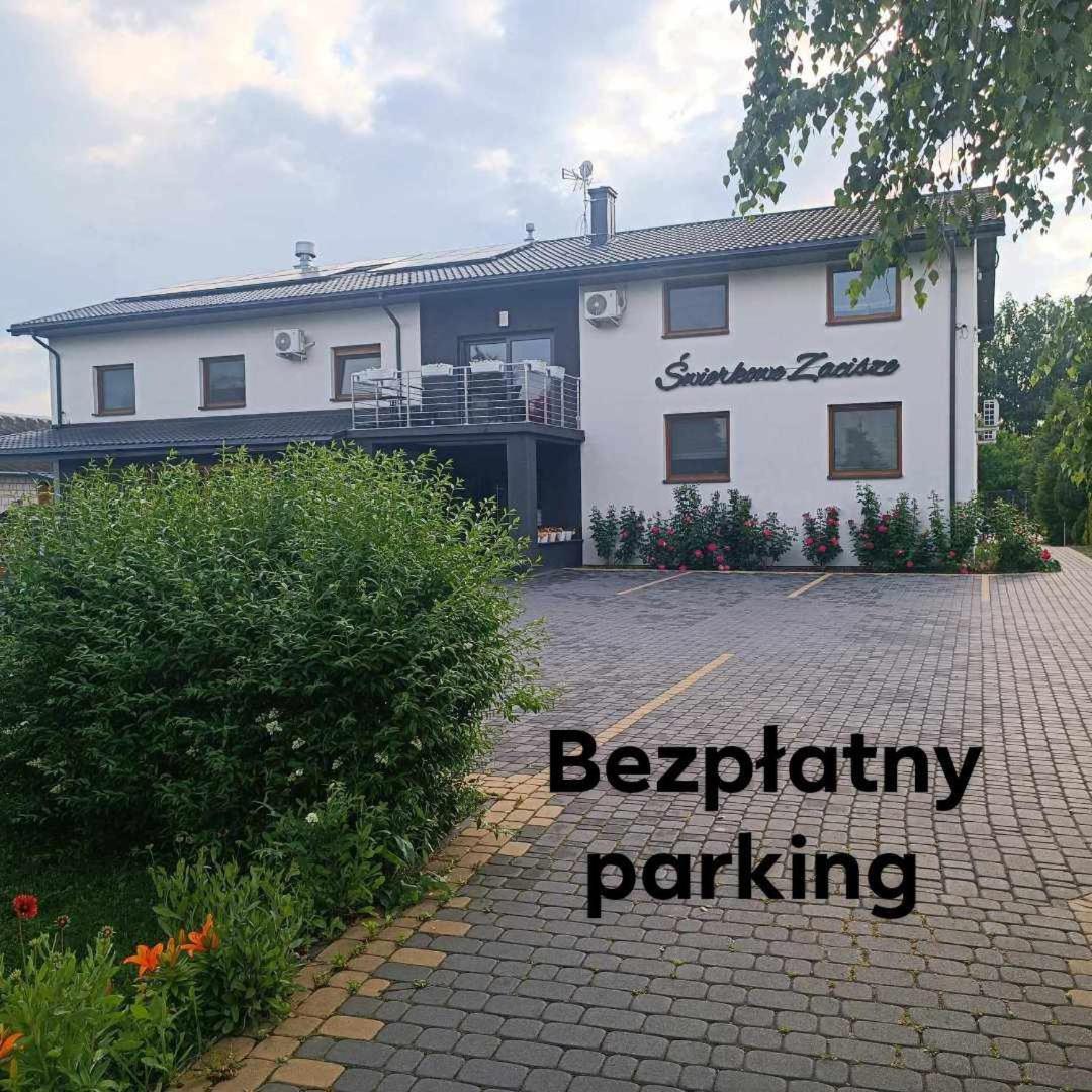 Swierkowe Zacisze Hotel Firlej Eksteriør bilde