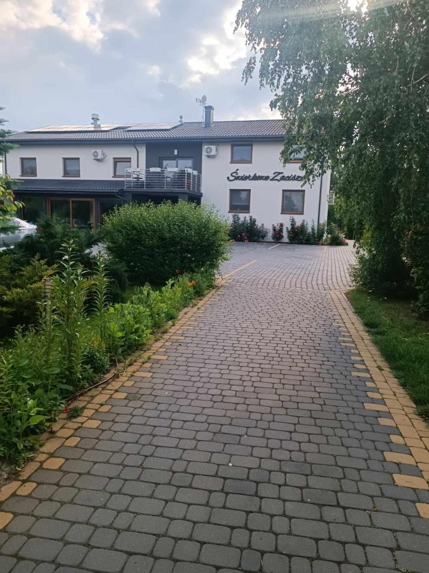 Swierkowe Zacisze Hotel Firlej Eksteriør bilde