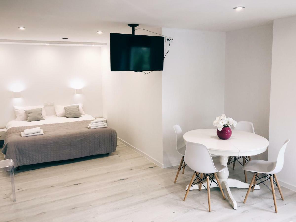 Swierkowe Zacisze Hotel Firlej Eksteriør bilde
